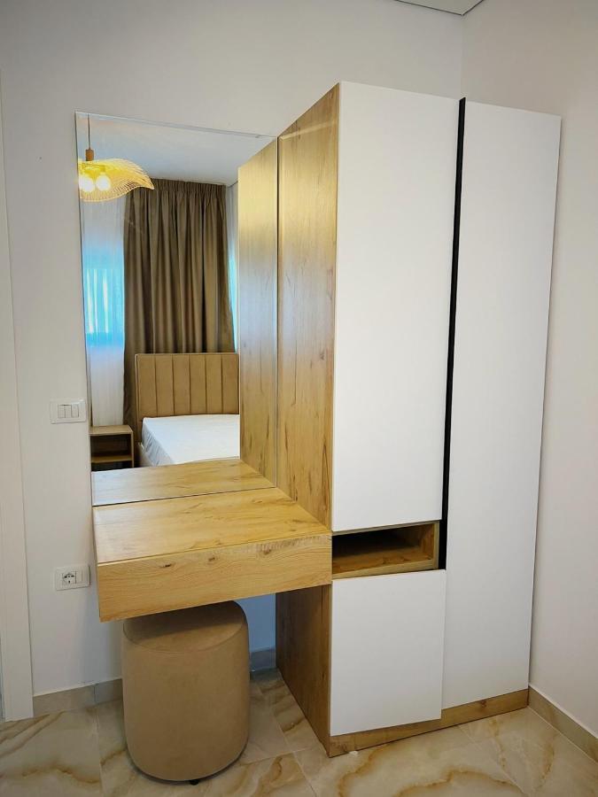 Pine Apartments At San Pietro Resort Durres Ngoại thất bức ảnh
