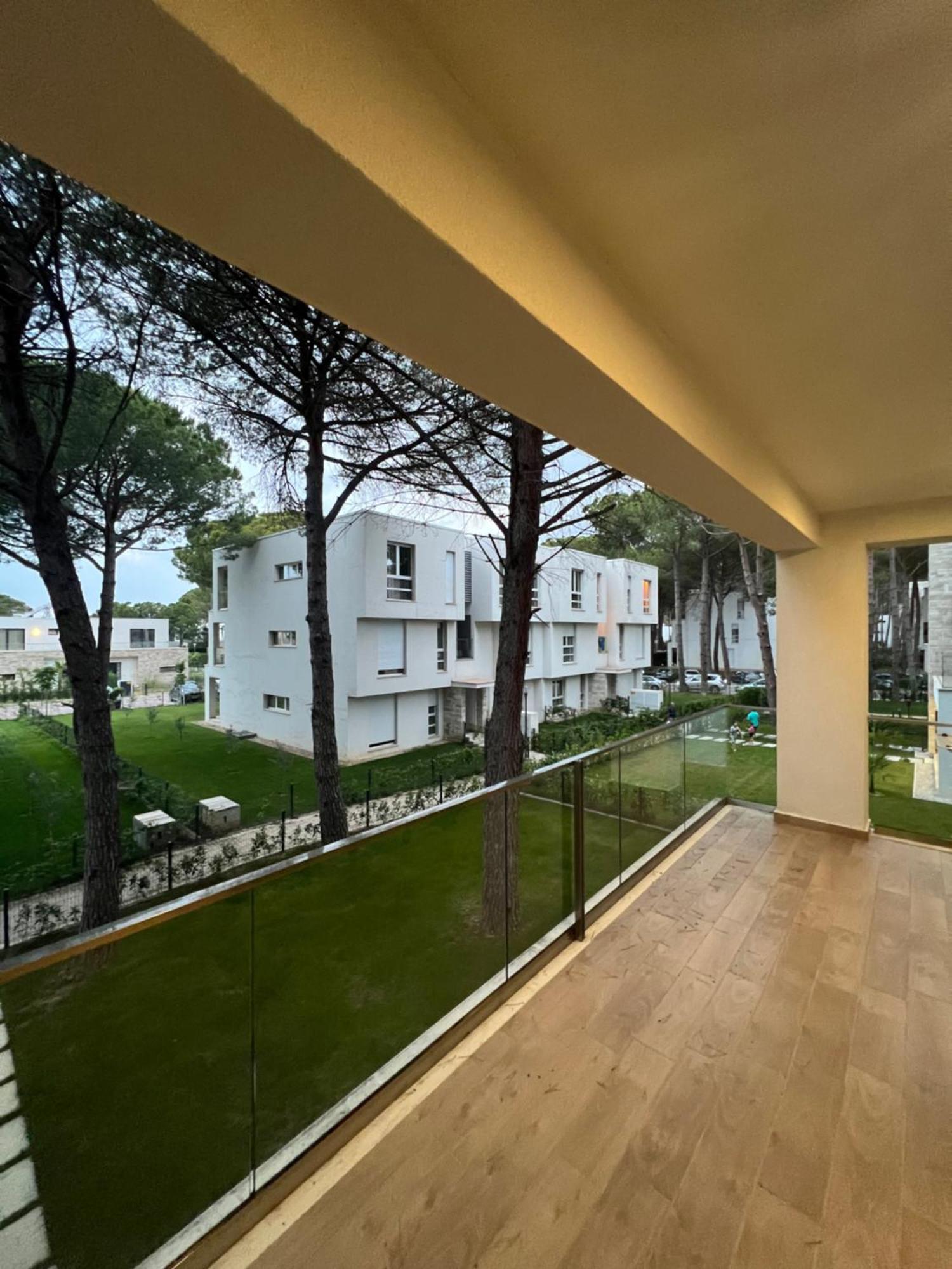 Pine Apartments At San Pietro Resort Durres Ngoại thất bức ảnh